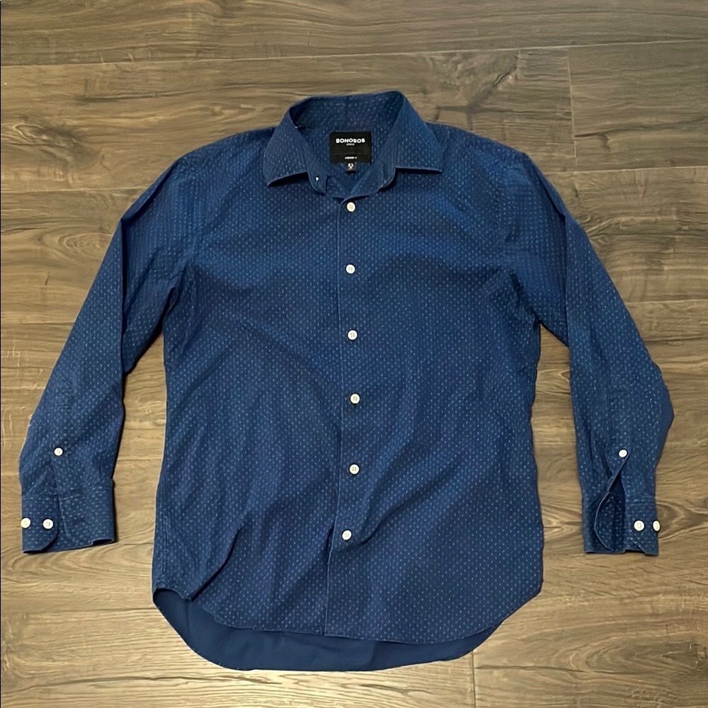 Bonobos Blue w/Cross Design Long Sleeve Button Down Shirt, Size 15.5/32